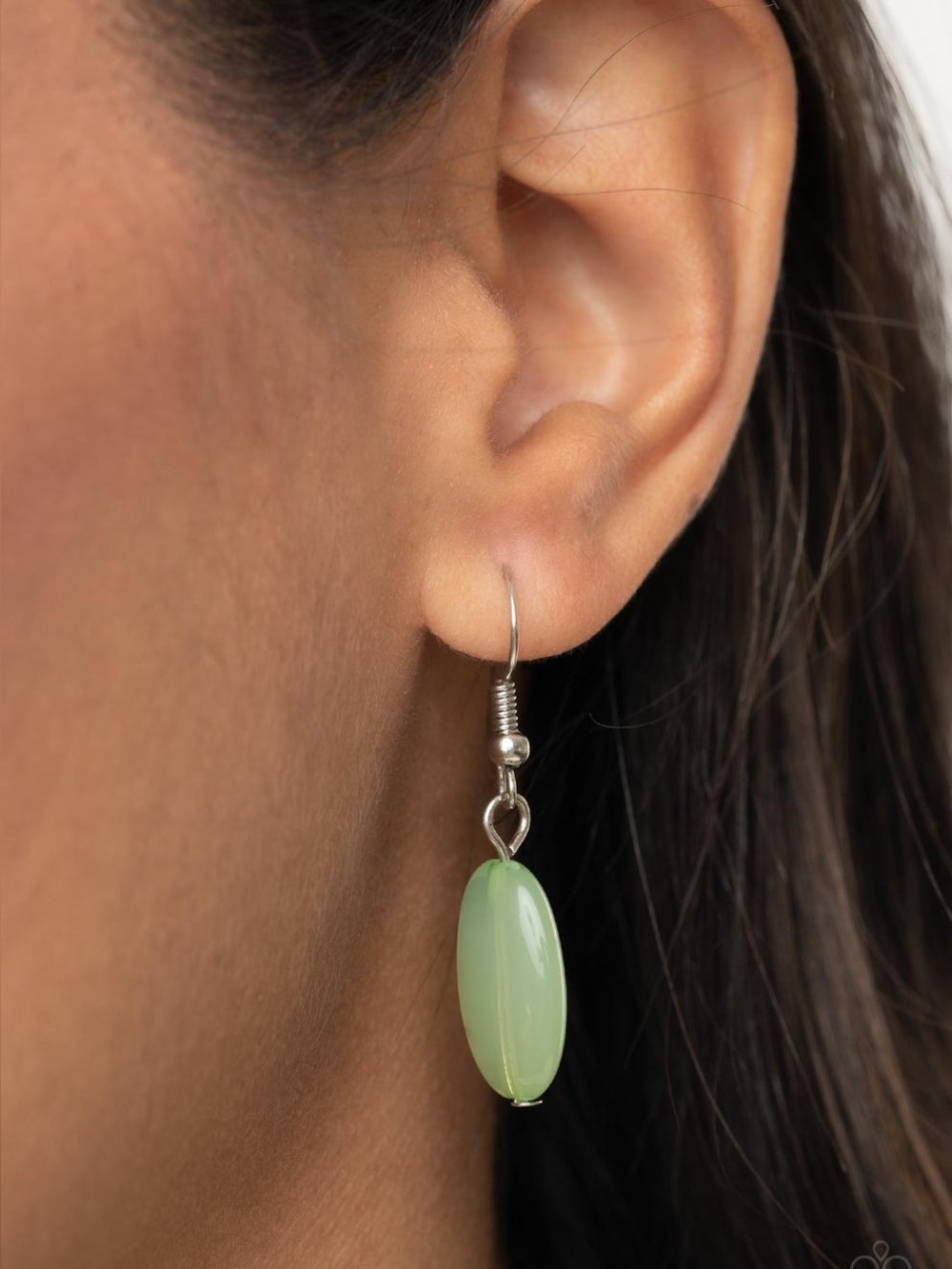 Paparazzi Beachside Boardwalk Green Bead Necklace and Earring Set - Silver Tone - Picture 3 of 4